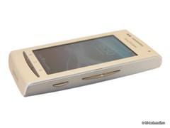Первый взгляд на Sony Ericsson Xperia X8. Самый доступный Android 