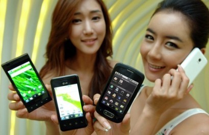 LG анонсирует два бюджетных Android-фона.