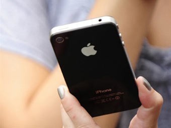 BlackBerry и Nokia ответили Apple по поводу качества приема