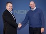 Стивен Элоп получит 13 миллионов евро в случае успеха союза Nokia и Microsoft