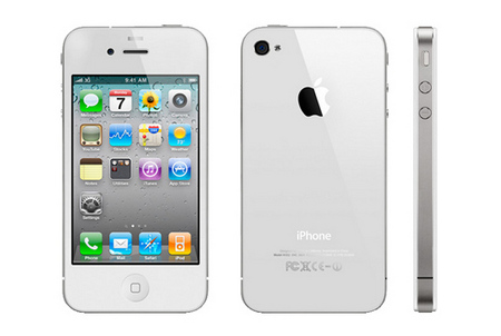 Белый iPhone 4 прибывает в Россию