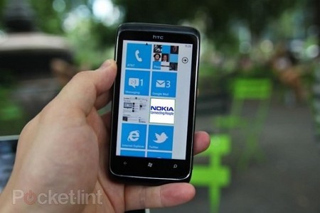 Nokia предложит свои Windows Phone 7 приложения конкурентам