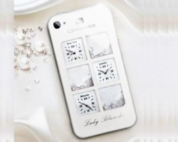 Россиянам предложили iPhone 4 в бриллиантах и кристаллах Swarovski