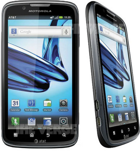 Для смартфона Motorola Atrix 2 выйдет новый Lapdock