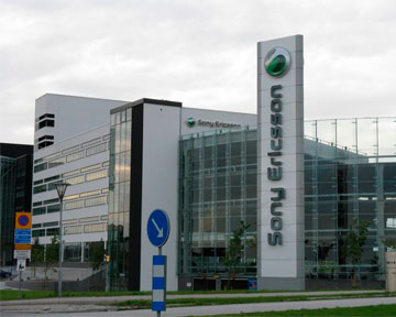 Ericsson продаст свою долю в компании Sony Ericsson