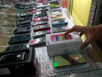 В Южной Корее ограничили продажу смартфонов Apple и Samsung