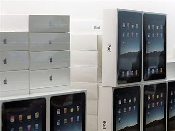 Apple отложила продажи iPad в Европу на один месяц