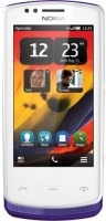 Nokia 700